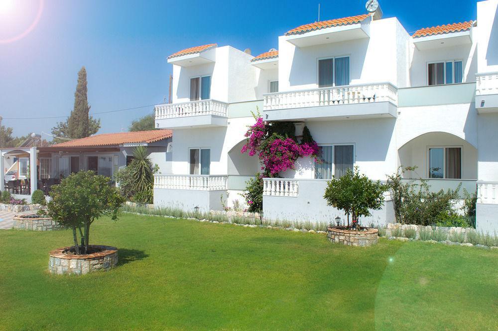 Gardenia Studios Mouresi Exterior foto